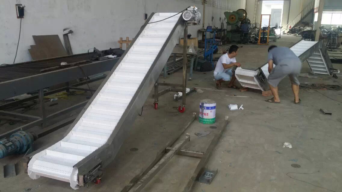 塑料鏈板提升機